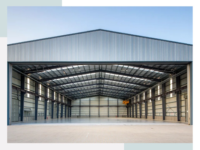 Большие ангары в Северске